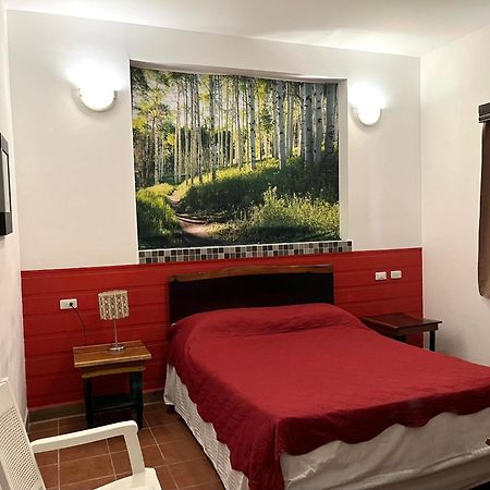 Easy Inn Hotel Белиз Сити Екстериор снимка