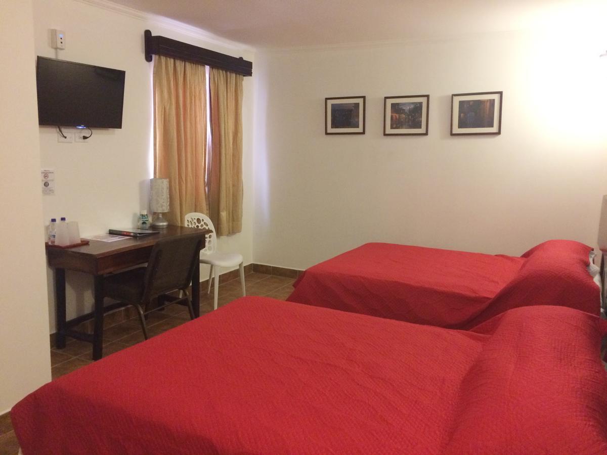 Easy Inn Hotel Белиз Сити Екстериор снимка